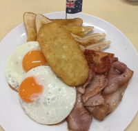 Coolabah Tree Cafe Roadhouse at Coles Express - Cruises Travel
