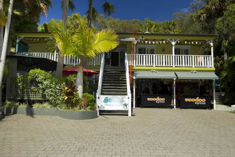 Jenz Coffee And Gifts - Cruises Travel 0