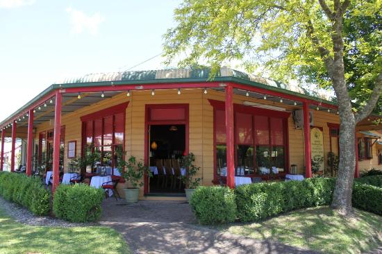 Robertson NSW Tourism Guide