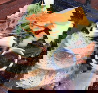 The Settlers Arms Inn - Travel Agents