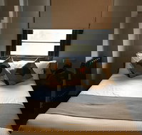 Hotel Canobolas - Travel Agents