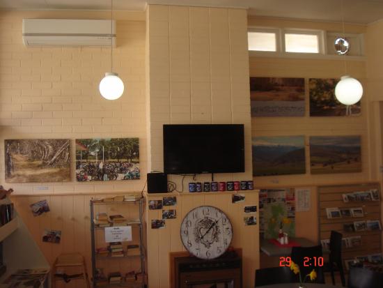 Brocklesby ACT Cruises Travel
