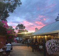 Old Canberra Inn - Tourism Guide