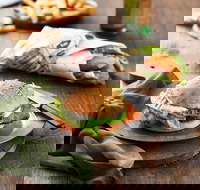 Schnitz - Travel Search