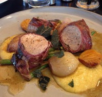Belluci's Trattoria - Tourism Guide