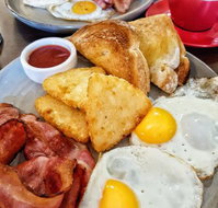 Caph's Restaurant  Cafe Bar - Tourism Guide