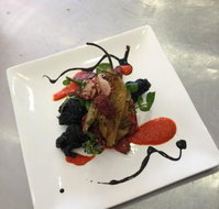 Fox and Bow - Travel Search