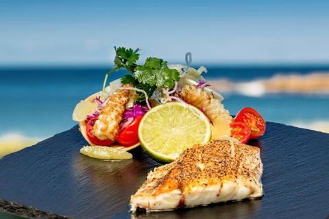 Surf Club Restaurant & Bar - Travel Agents 0