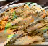 Yat Bun Tong - Travel Agents