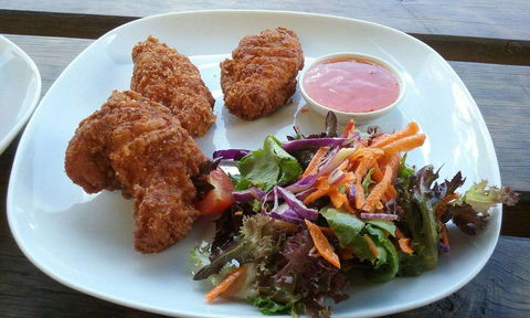 Cape Woolamai Tavern - Travel Search 0