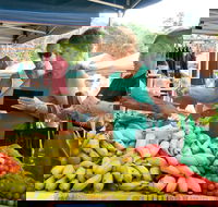 Newrybar Farmers Market - Travel Agents