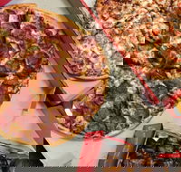 Pizza Hut - Tarneit - Travel Search