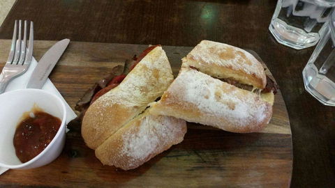 Croissant Express - Booragoon - Cruises Travel 0