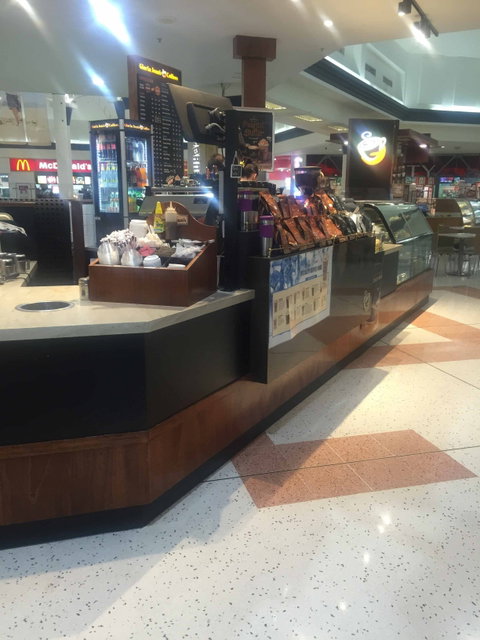 Gloria Jeans - Runaway Bay - Tourism Guide 0
