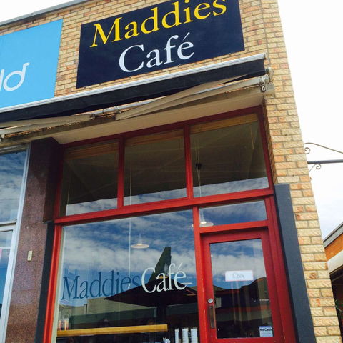 Maddies Cafe - Travel Agents 0