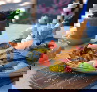 Mr Giraffe - Travel Agents