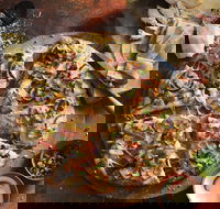 Pinkys Pizza - Travel Agents