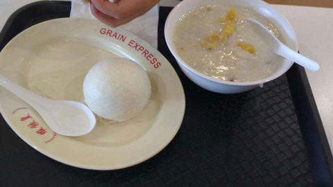 The Chicken Bar - Port Melbourne - Travel Search 0