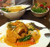 3 Mangoes Thai Eatery - Tourism Guide