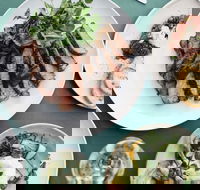 Et Al. - Travel Search