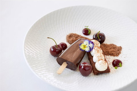 Straits Cafe - Scarborough - Tourism Guide 0