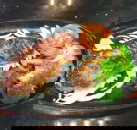 Woka Woka - Springwood - Travel Search