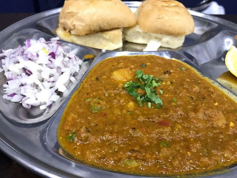 Capone's Pizza & Pasta - Eltham - Travel Agents 0