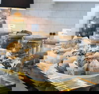 Club Tavern - Travel Search