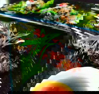 Dainty Dowager - Tourism Guide