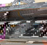 L'angolo Della Pizza - Travel Search