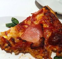 Naples Pizza Shop - Tourism Guide