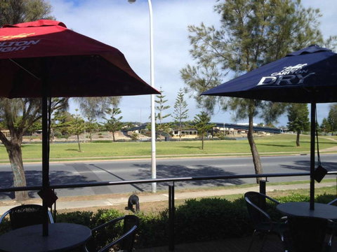 Bartley Tavern - Tourism Guide 0