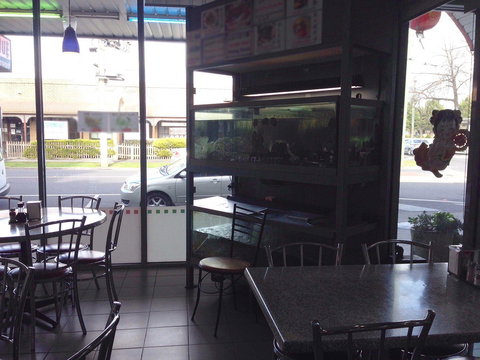 Hue Hue - Travel Agents 0