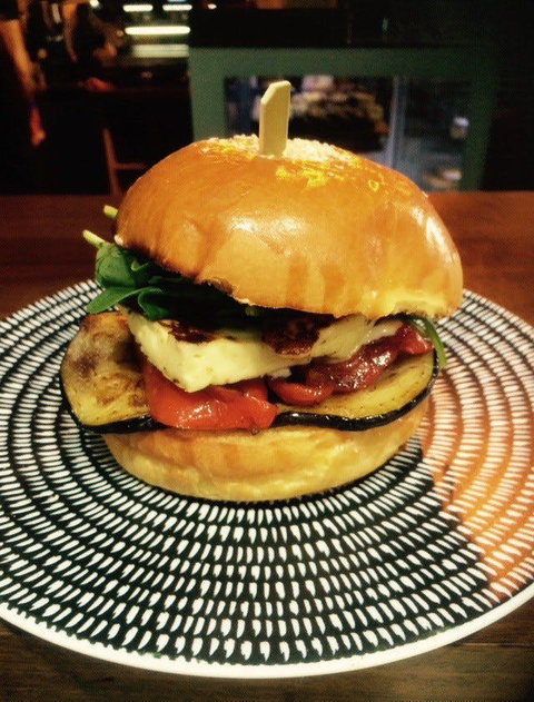 Local Bean @ Knightsbridge - Tourism Guide 0