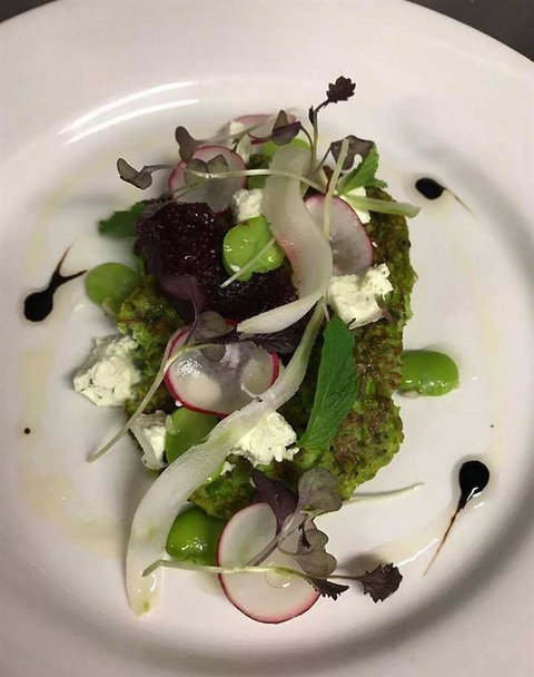 Magic On Ferrars - Travel Agents 9