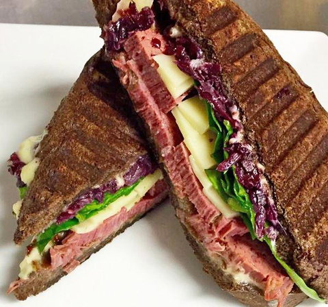 Magic On Ferrars - Travel Agents 5