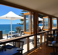 Penneshaw Hotel - Tourism Guide