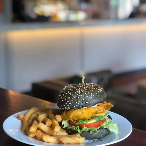 The Lord Alfred - Travel Search 0