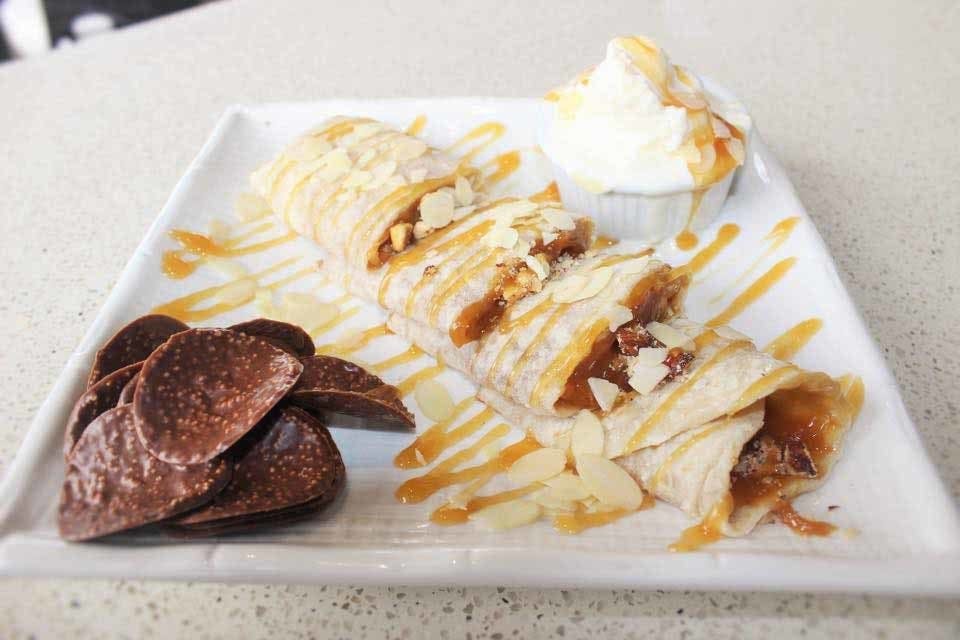 Roxburgh Park VIC Travel Search