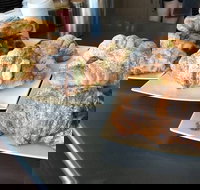 Deja Bru Cafe - Travel Search