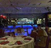 La Piazza Bar  Restaurant - Tourism Guide