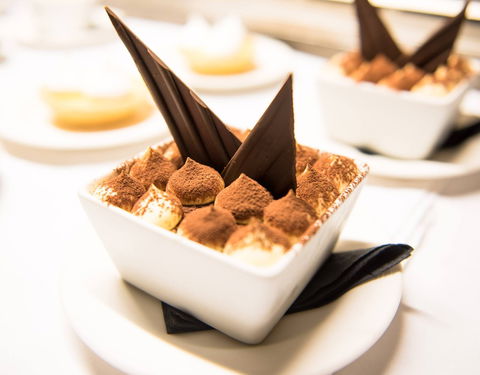 Sails Restaurant - Travel Agents 1