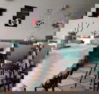 Su's Chinese Sandwiches - Travel Search