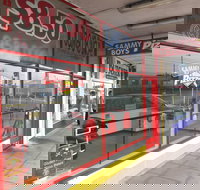 Sammy's Pizza Boys - Travel Search