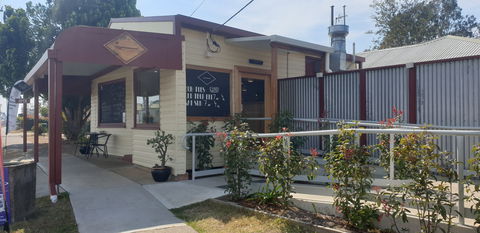 The West End Store Wauchope - Travel Agents 0