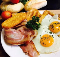 Wafflin on Cafe - Tourism Guide
