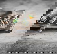 The Currant Shed - Travel Search