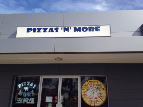 The Oxford Hotel - Travel Agents 0