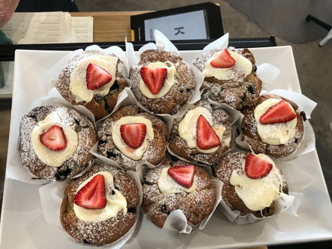 Edina Waterfront Cafe - Tourism Guide 0