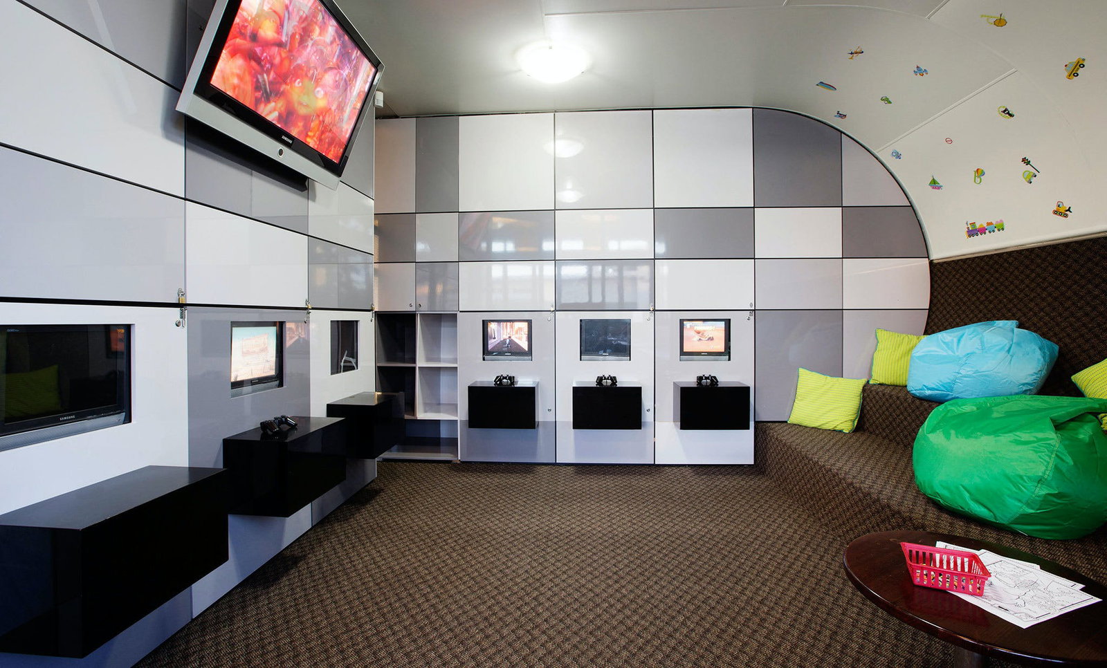 Cotswold Hills QLD Travel Agents